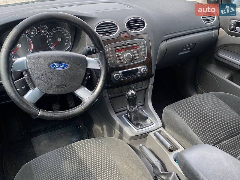 Хетчбек Ford Focus 2007 в Кам'янському