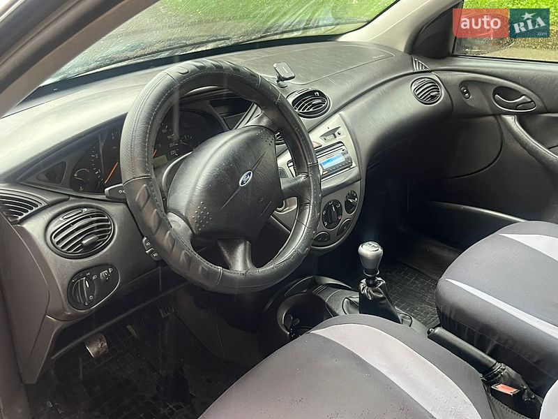Универсал Ford Focus 2001 в Ровно
