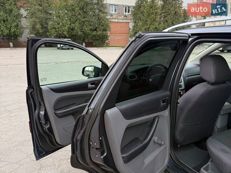 Универсал Ford Focus 2010 в Киеве