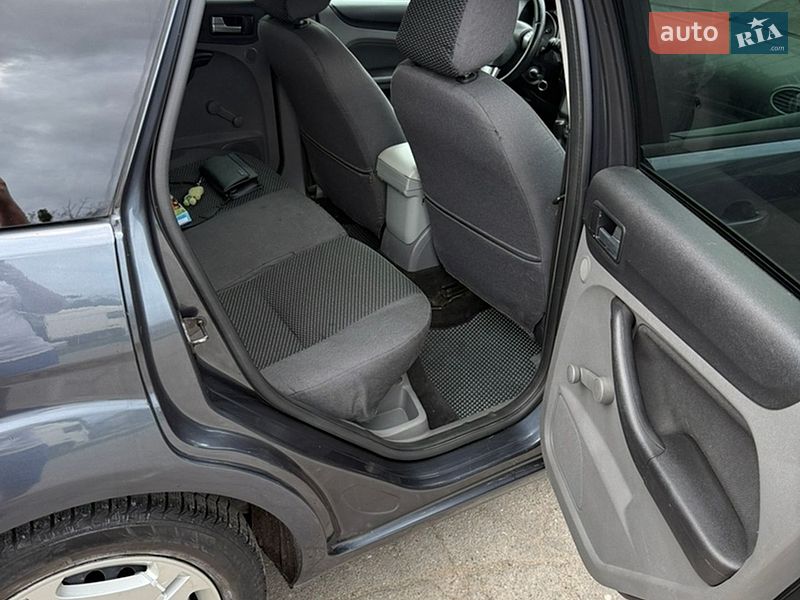 Универсал Ford Focus 2010 в Киеве