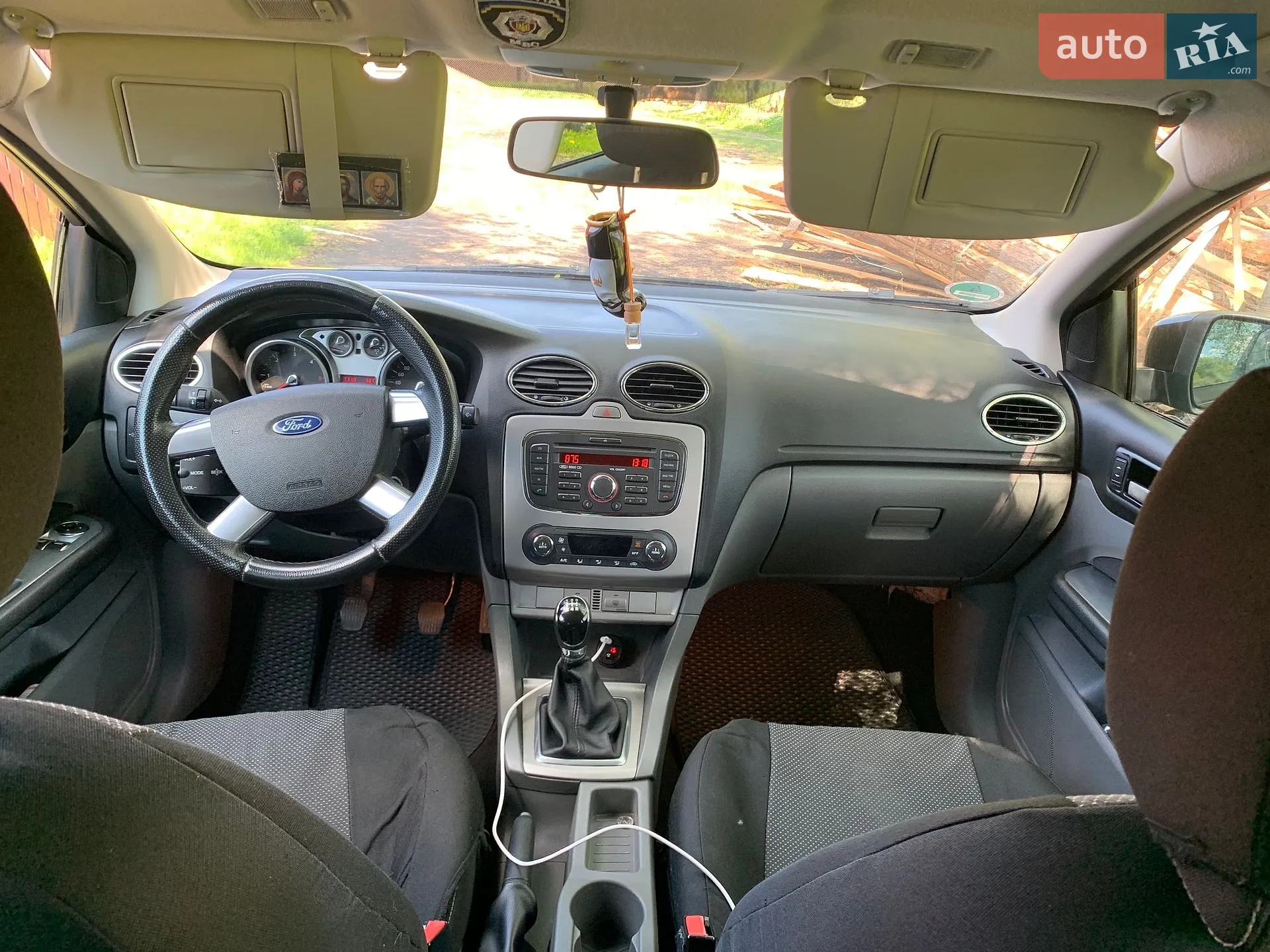2010 Ford Focus - мініатюра 7