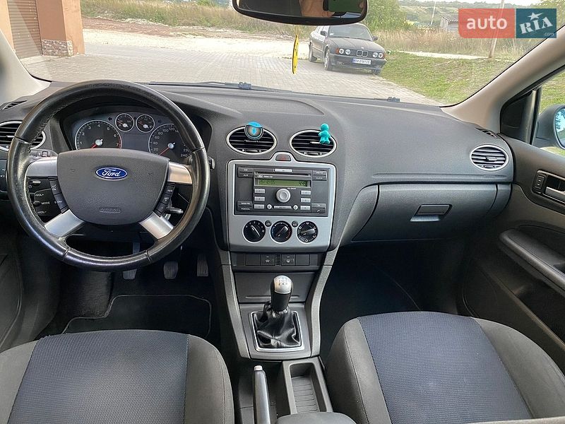 Універсал Ford Focus 2005 в Золочеві