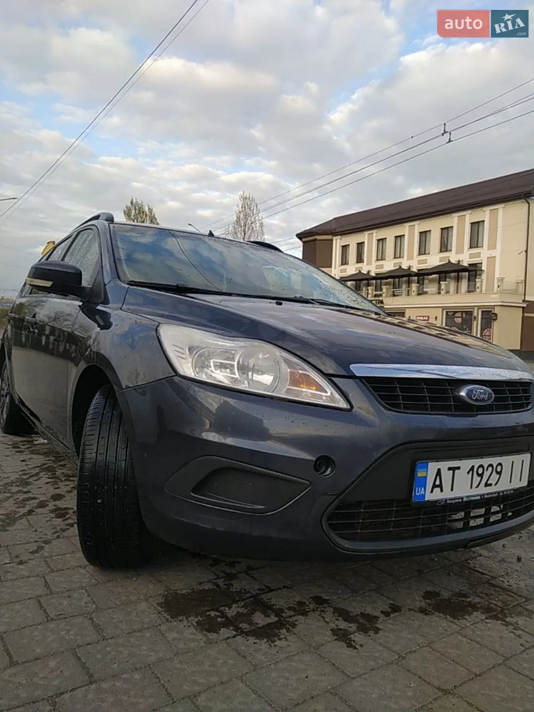 2010 Ford Focus - мініатюра 9