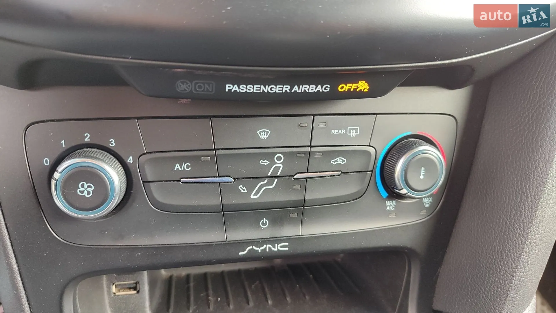 2014 Ford Focus - мініатюра 16