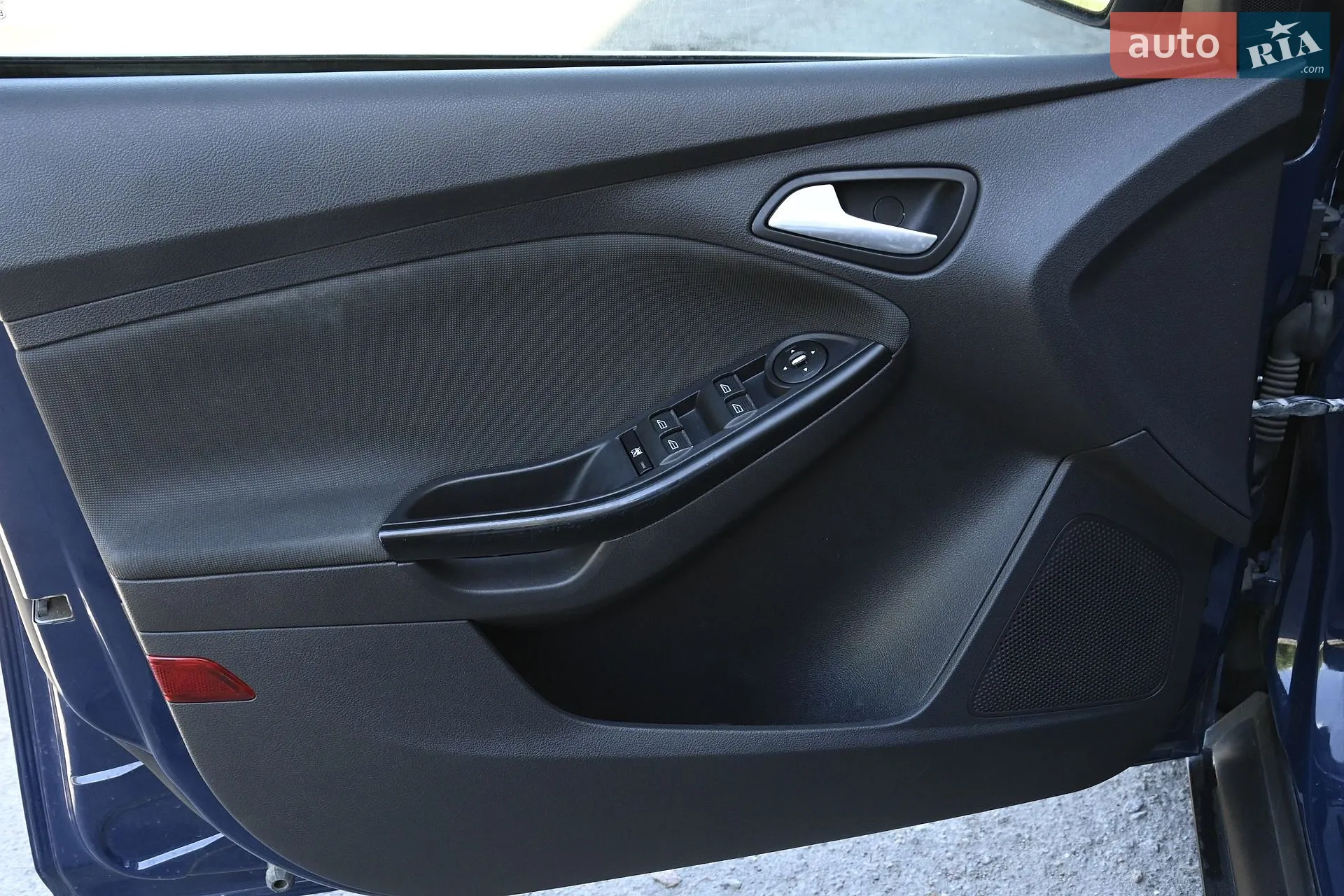 2011 Ford Focus - мініатюра 11