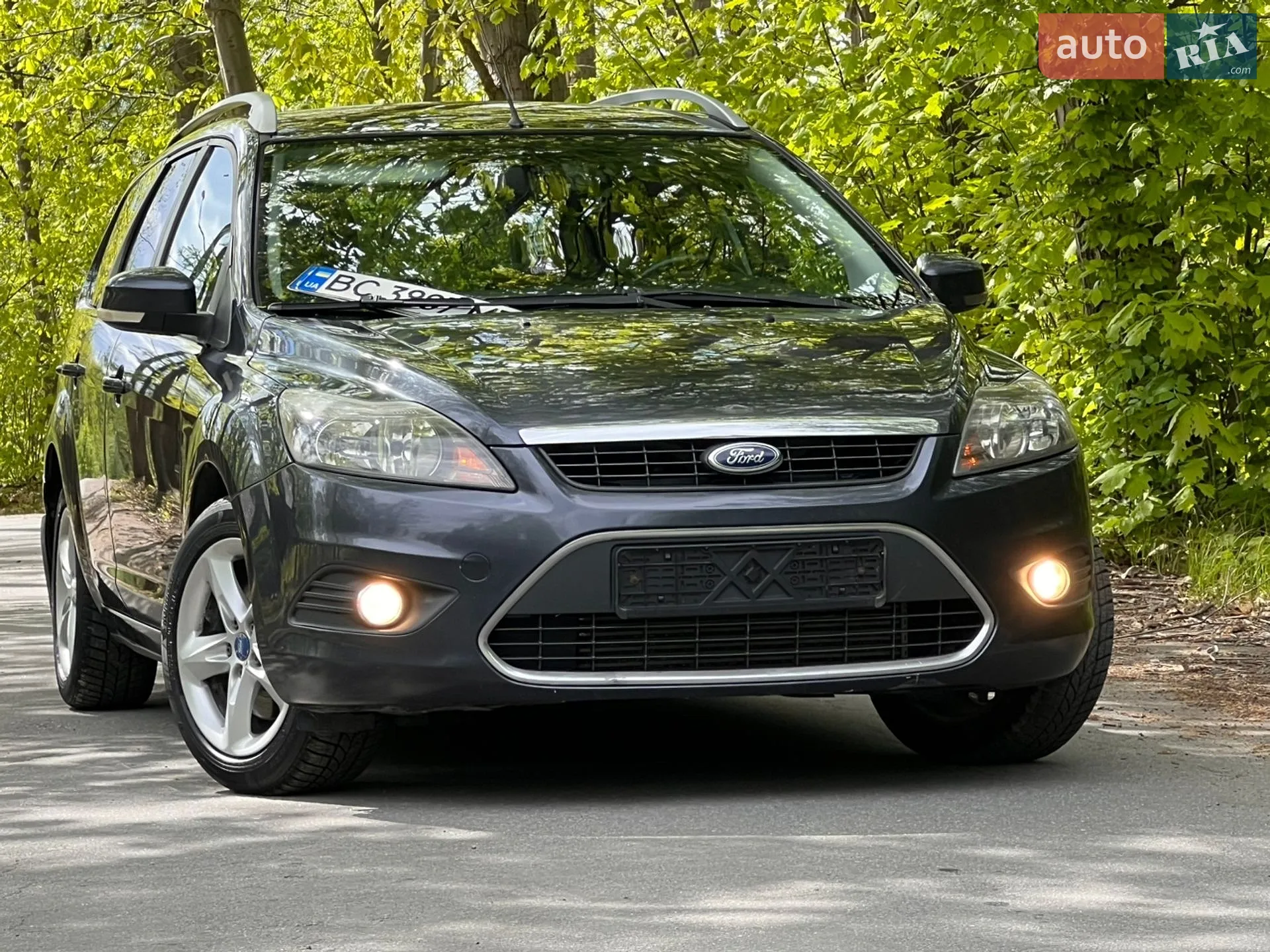 2010 Ford Focus - мініатюра 17
