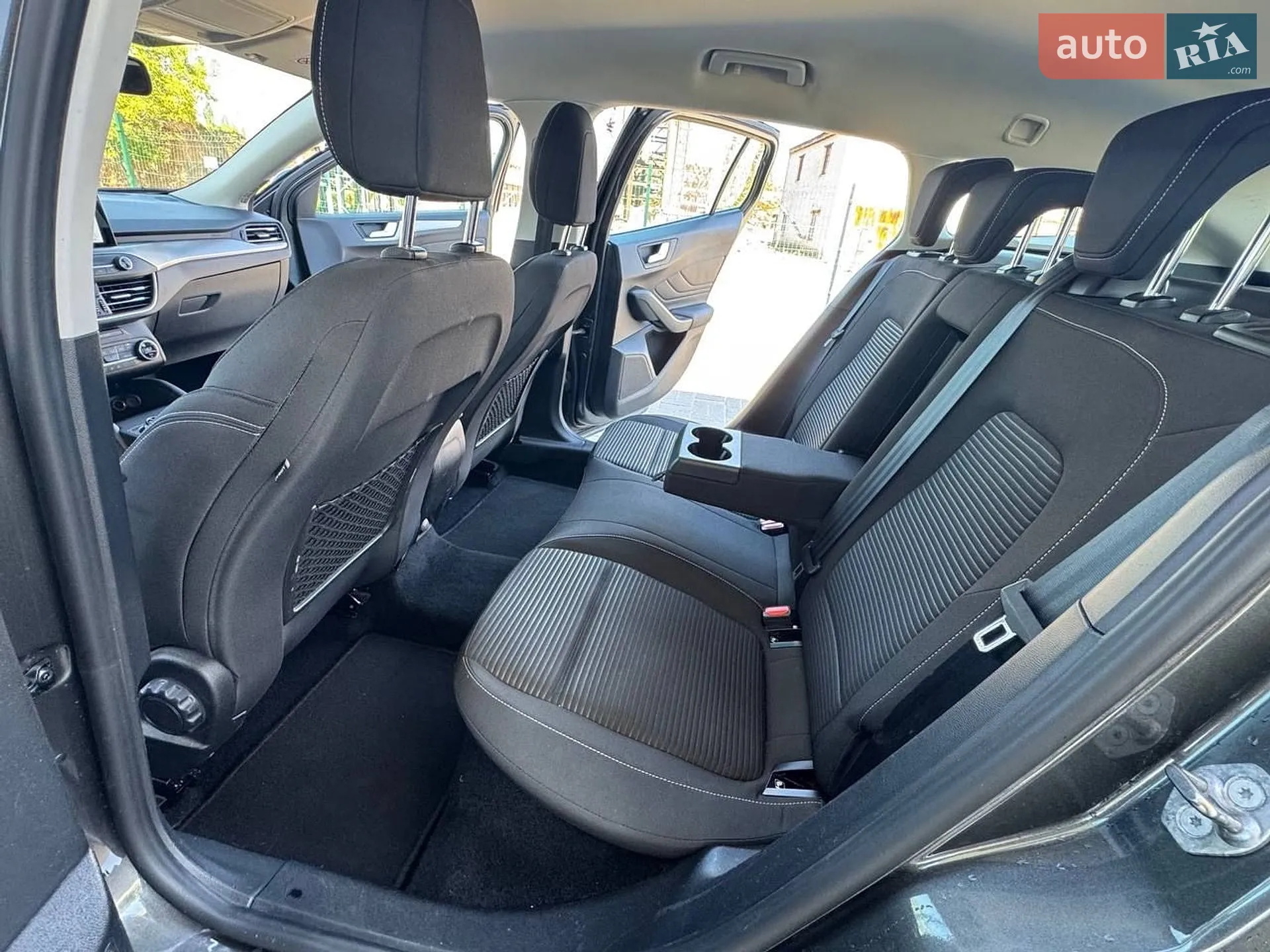 2020 Ford Focus - мініатюра 36