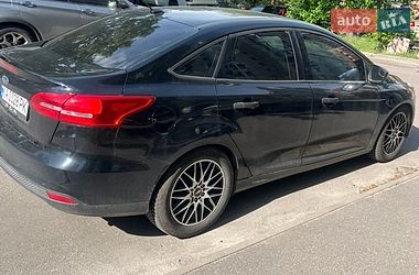Седан Ford Focus 2015 в Киеве