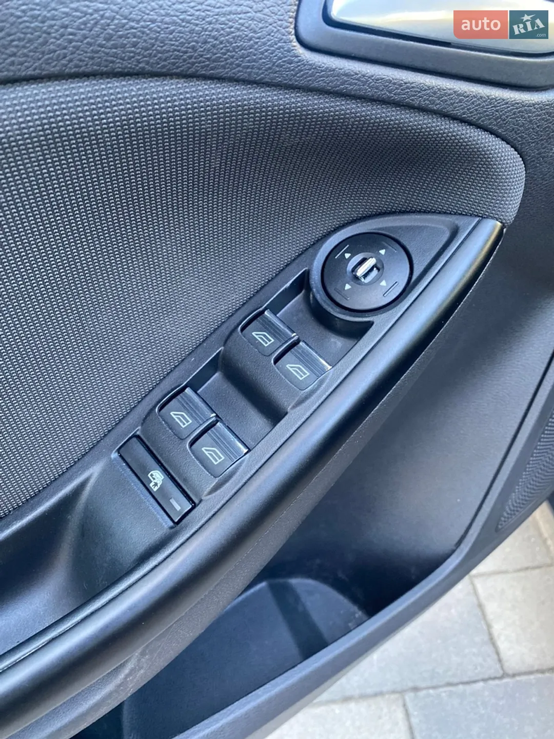 2012 Ford Focus - мініатюра 28