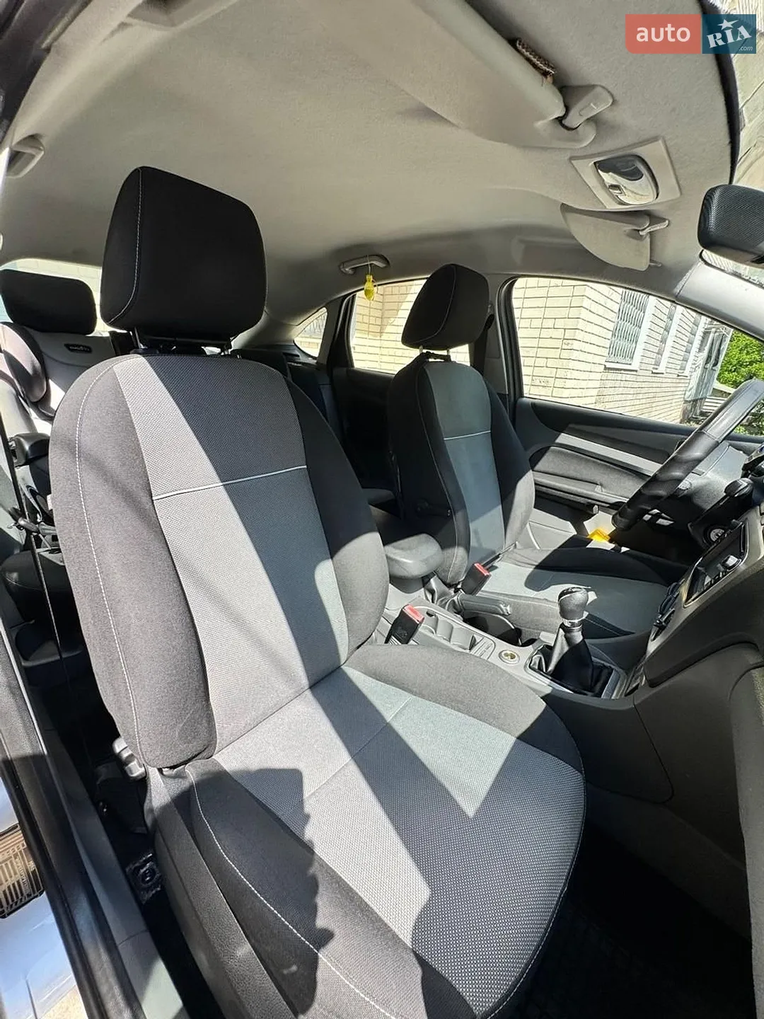 2011 Ford Focus - мініатюра 8