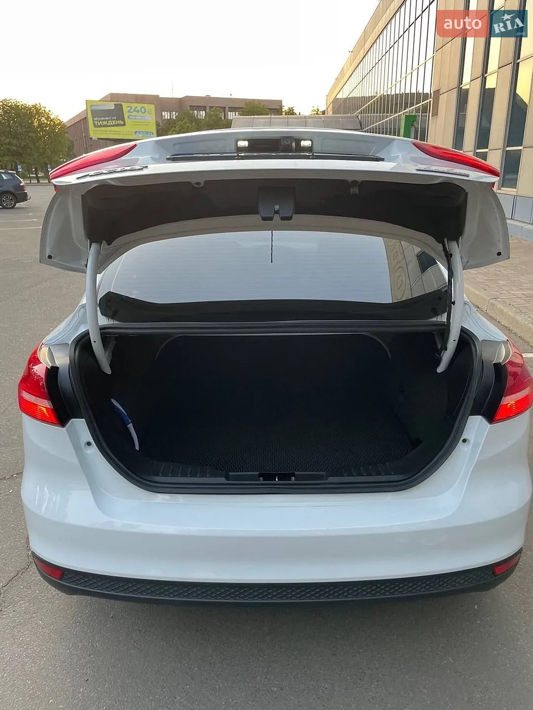 2015 Ford Focus - мініатюра 4