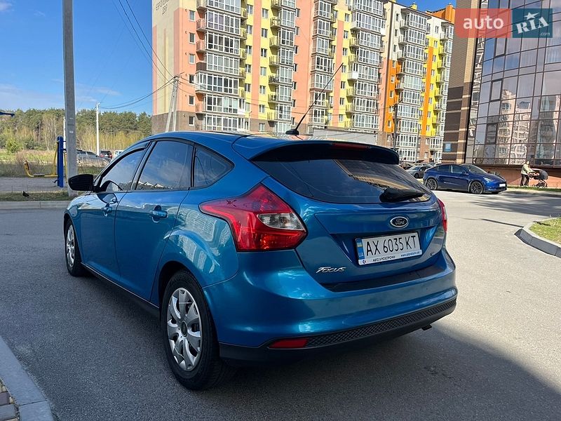 Хэтчбек Ford Focus 2011 в Чернигове