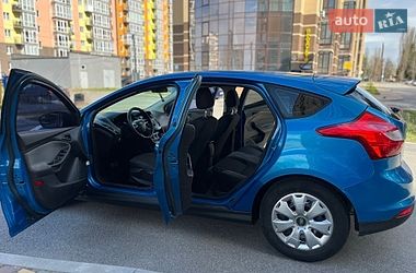 Хэтчбек Ford Focus 2011 в Чернигове
