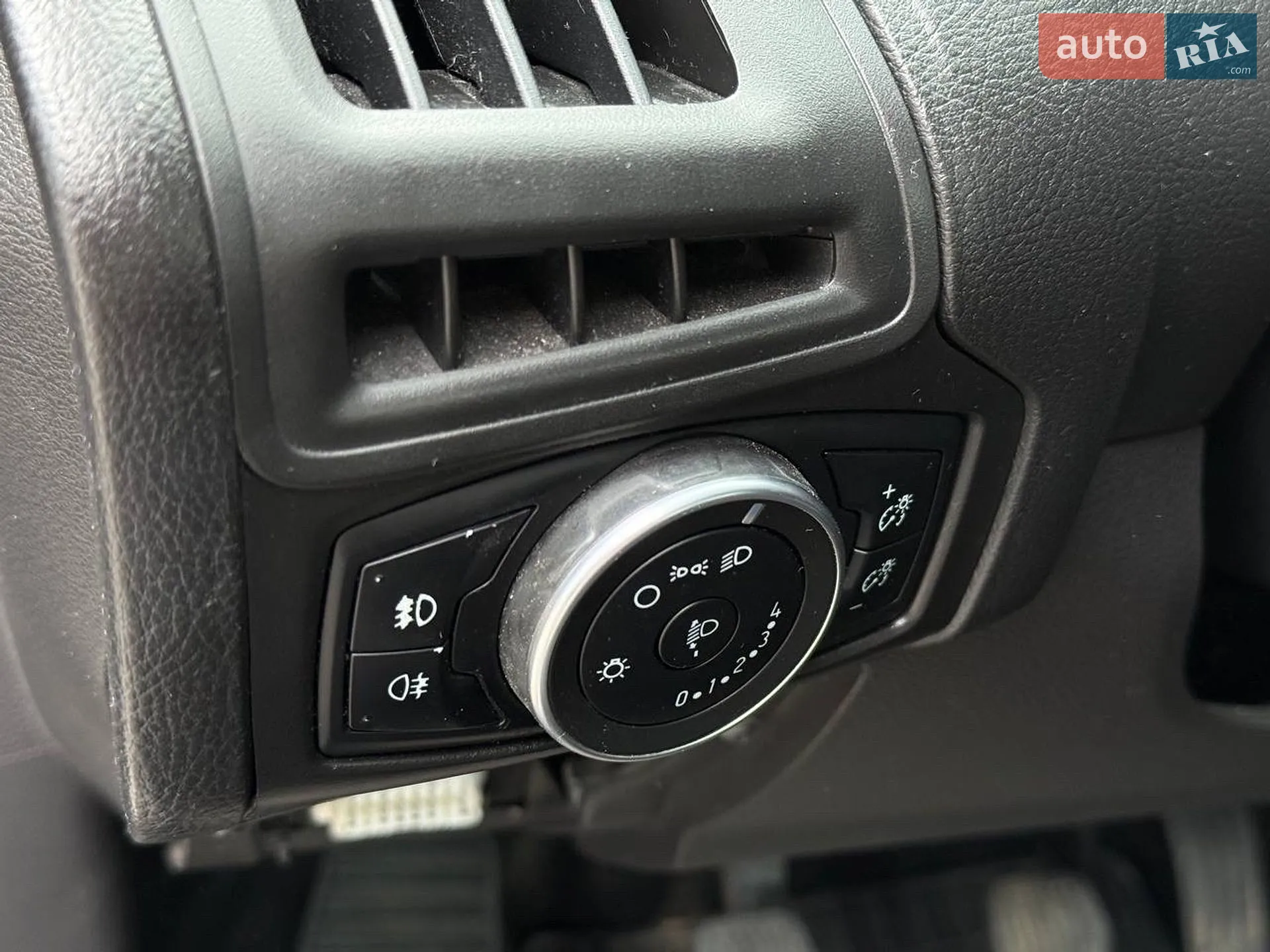 2015 Ford Focus - мініатюра 7