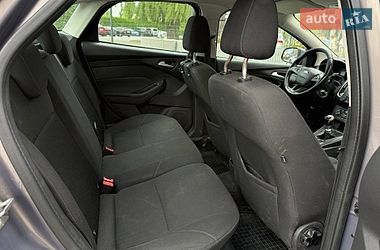 Седан Ford Focus 2015 в Львові