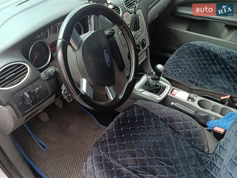 Универсал Ford Focus 2008 в Луцке