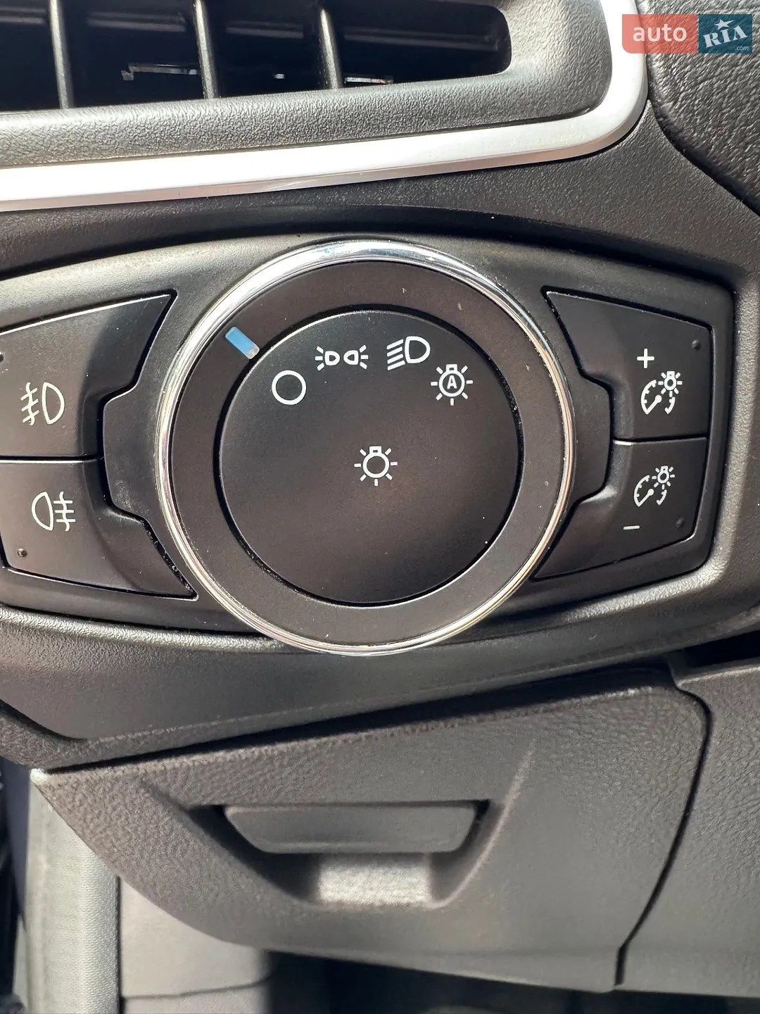 2013 Ford Focus - мініатюра 40