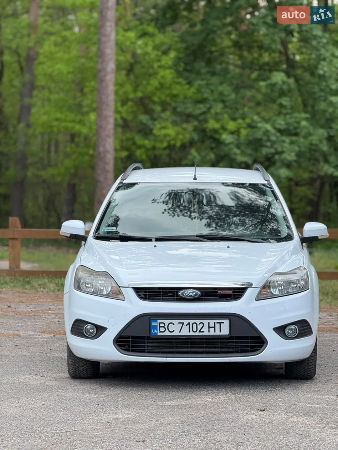 2010 Ford Focus - мініатюра 3