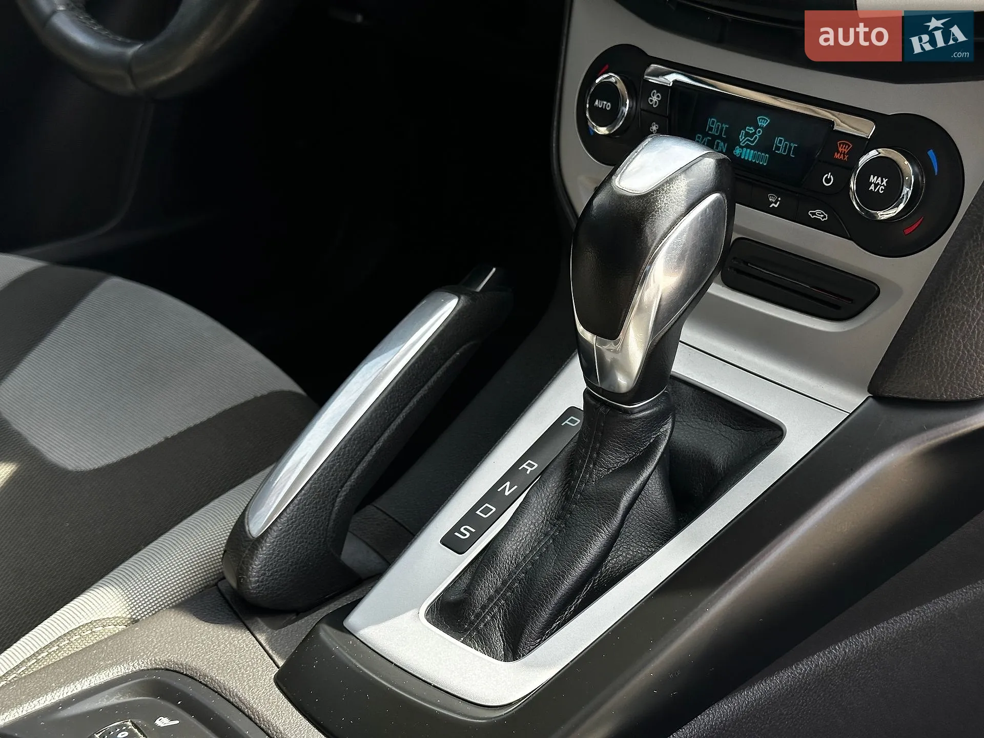2011 Ford Focus - мініатюра 37
