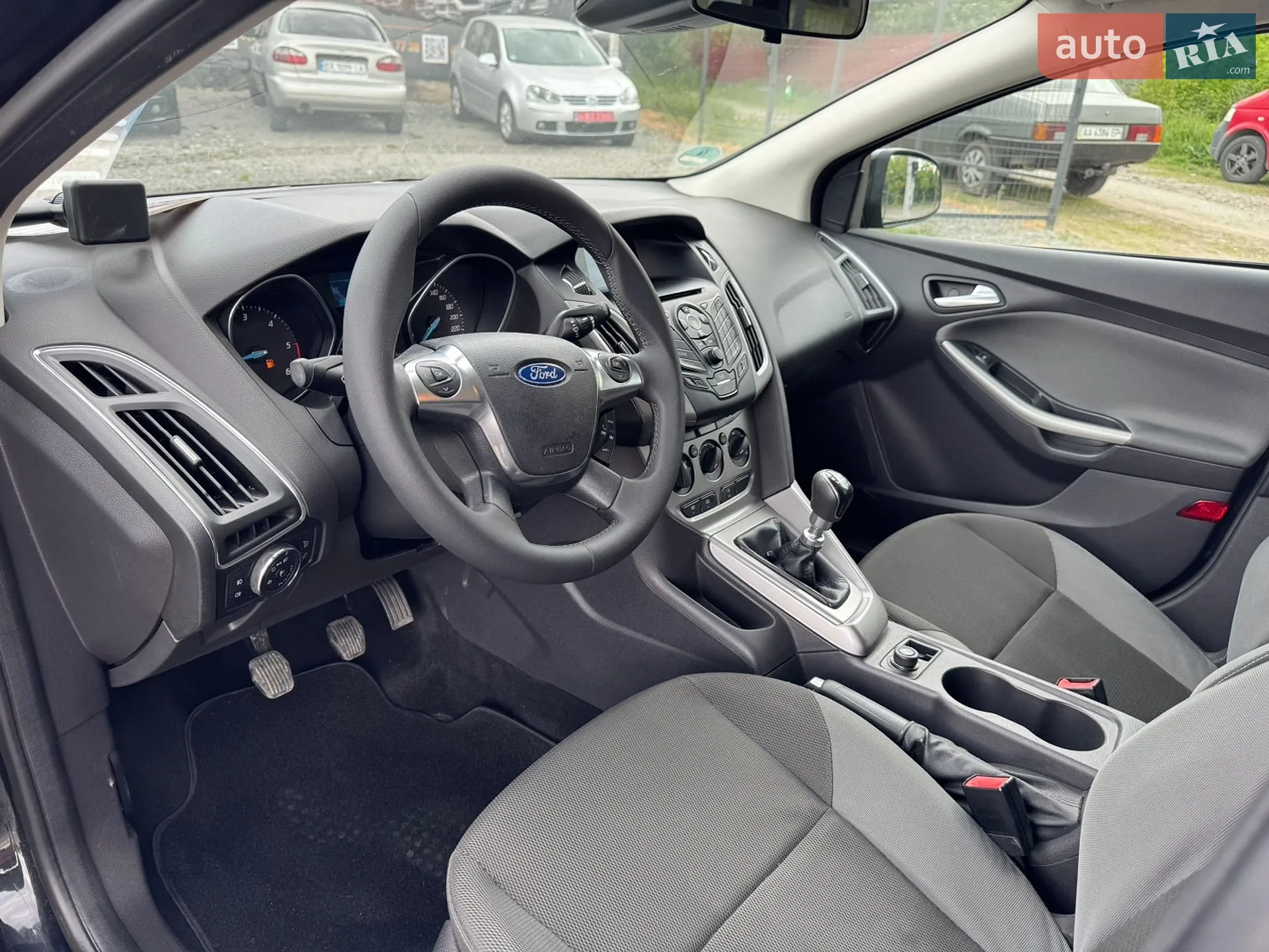 2011 Ford Focus - мініатюра 10