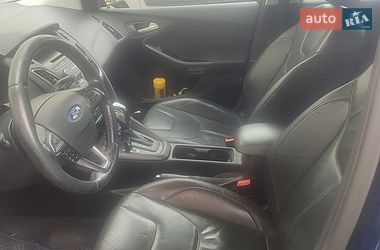 Хэтчбек Ford Focus 2016 в Киеве