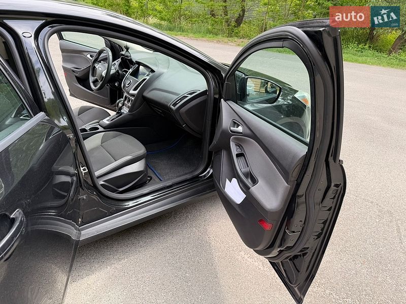 Седан Ford Focus 2014 в Киеве