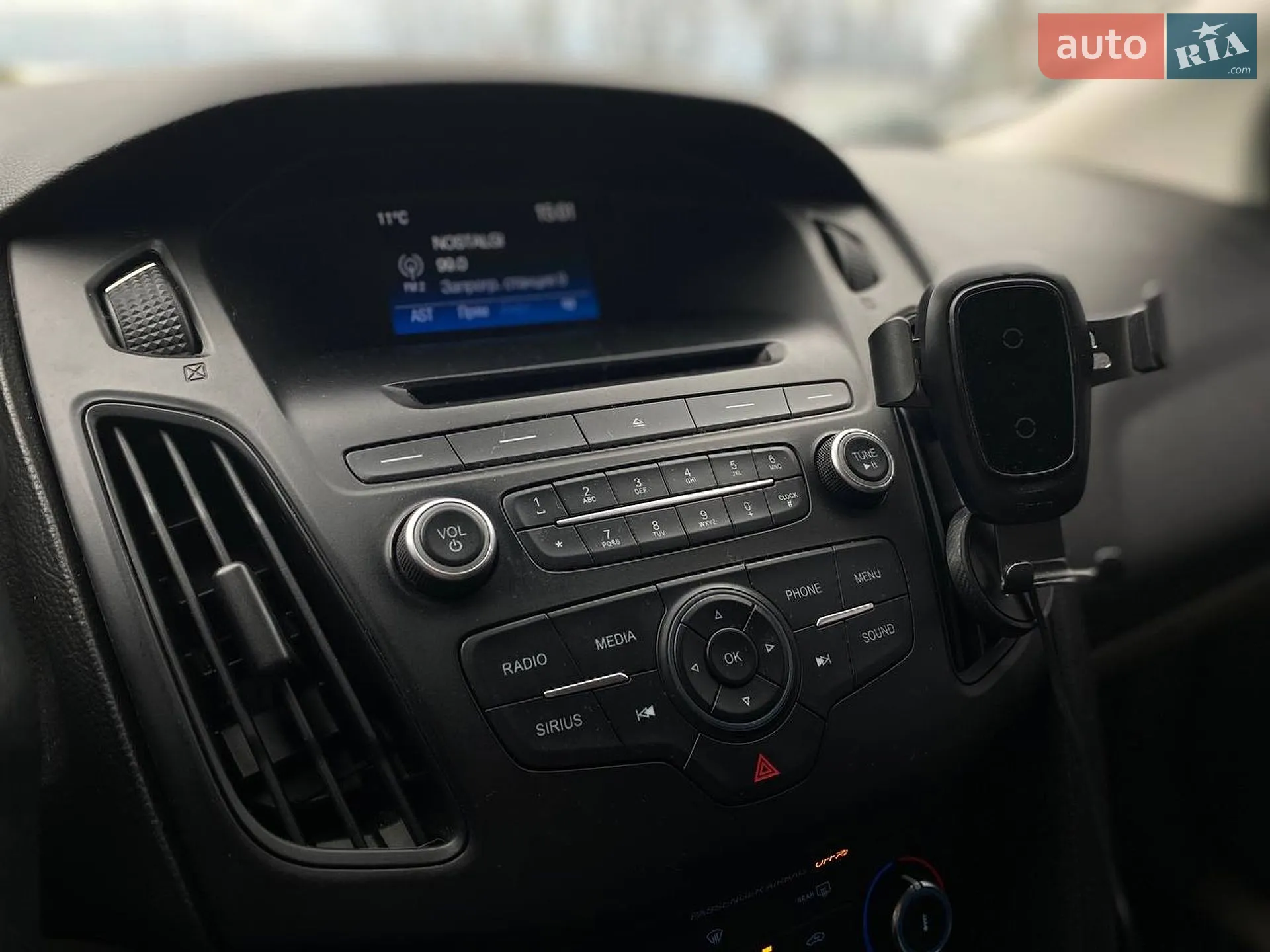 2017 Ford Focus - мініатюра 39