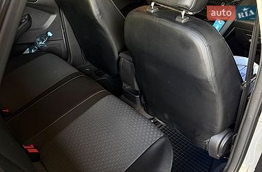 Седан Ford Focus 2015 в Сумах