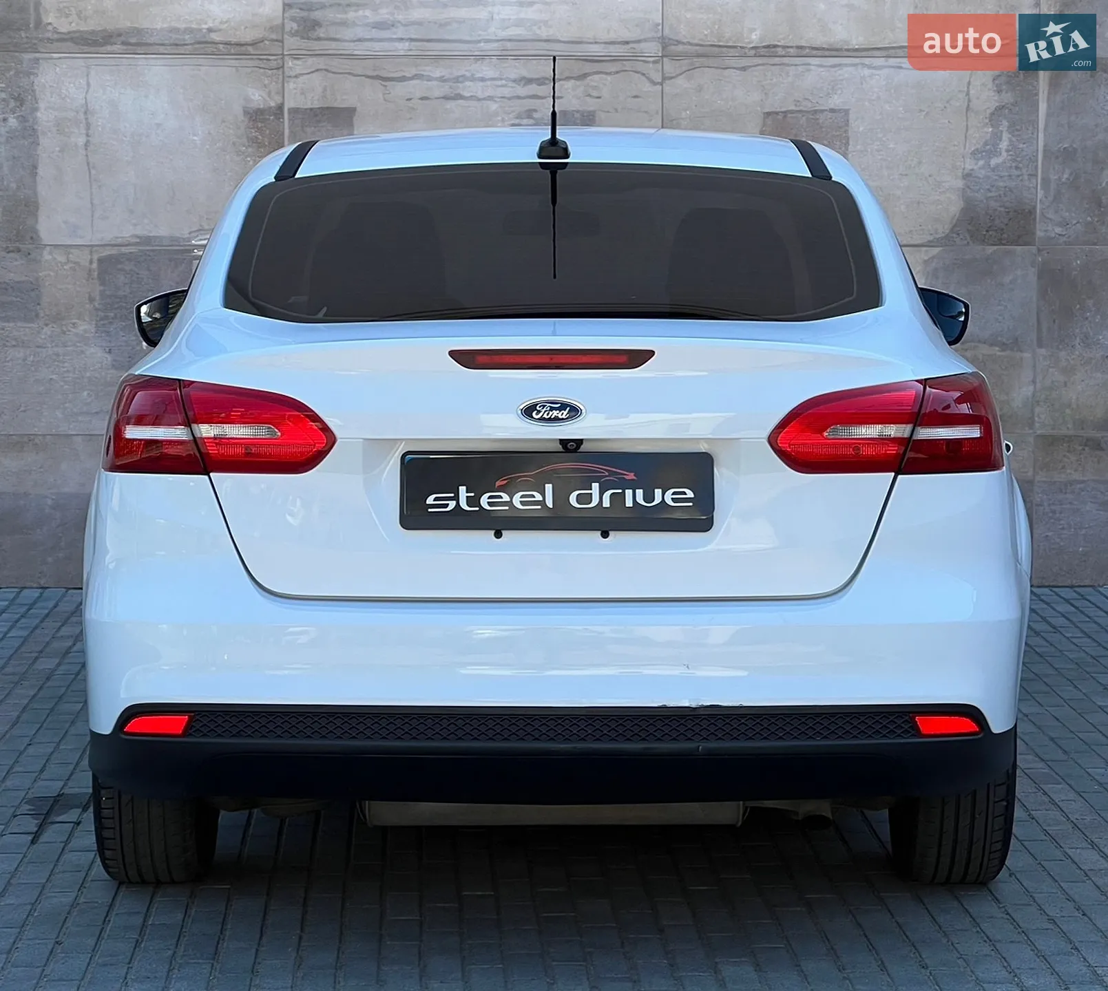 2015 Ford Focus - мініатюра 5