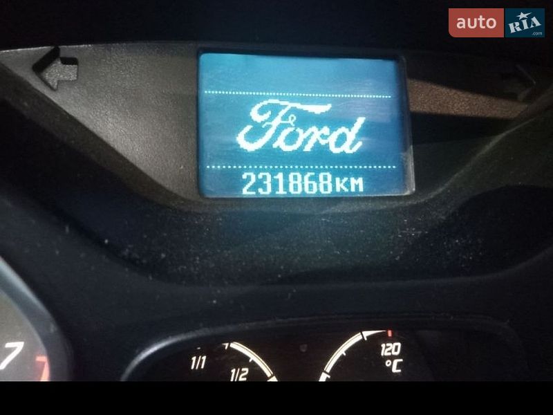 Хэтчбек Ford Focus 2011 в Христиновке