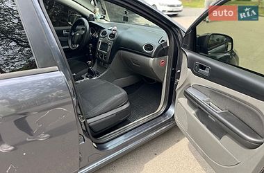 Хэтчбек Ford Focus 2010 в Василькове