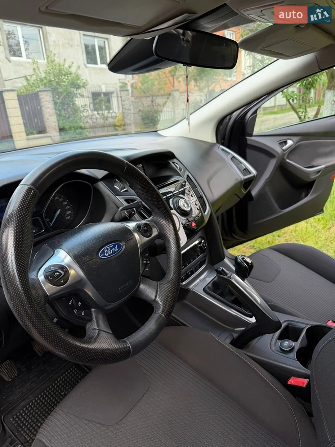 2011 Ford Focus - мініатюра 10