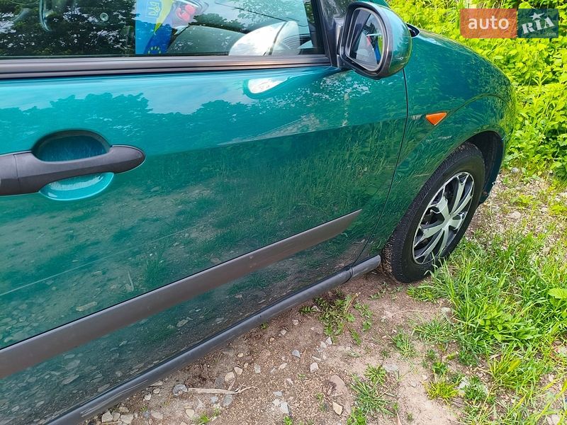 Хетчбек Ford Focus 1998 в Івано-Франківську