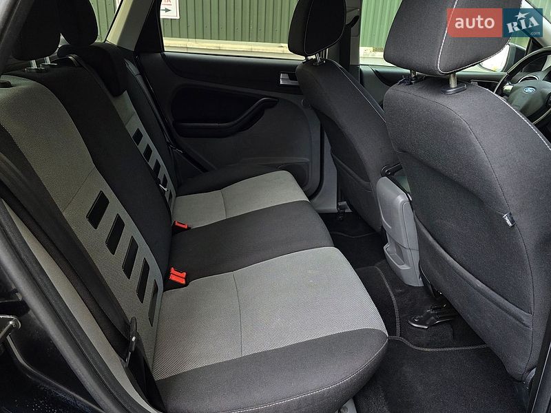 Універсал Ford Focus 2010 в Тернополі