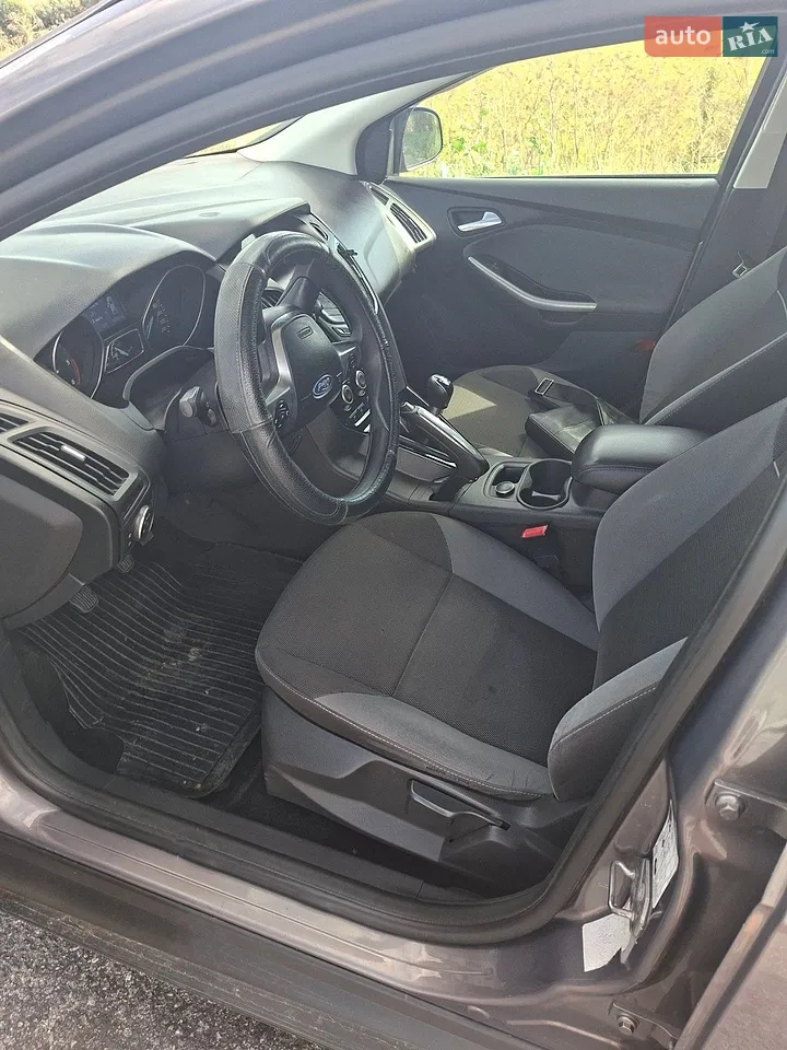 2011 Ford Focus - мініатюра 17
