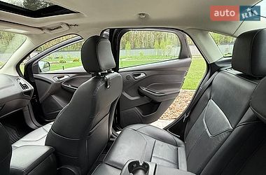 Седан Ford Focus 2017 в Львові