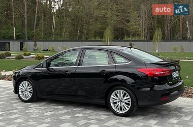 Седан Ford Focus 2017 в Львові