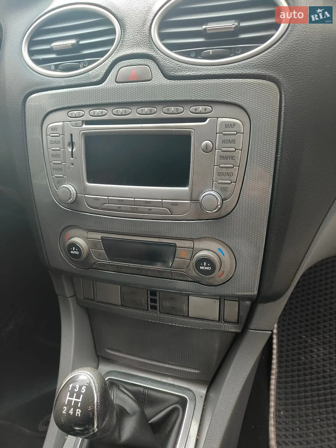 2010 Ford Focus - мініатюра 5