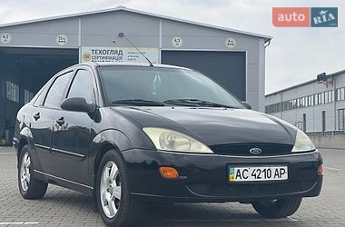 Седан Ford Focus 2003 в Нововолинську