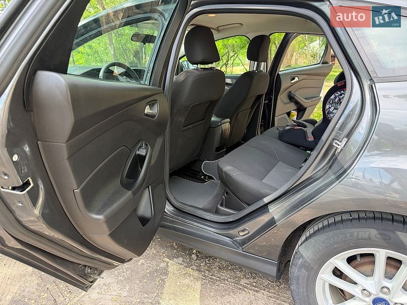 Хэтчбек Ford Focus 2016 в Харькове