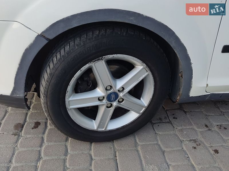 Универсал Ford Focus 2005 в Львове фото 15 Универсал Ford Focus 2005 в Львове