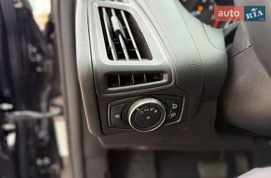 Седан Ford Focus 2011 в Виннице фото 44 Седан Ford Focus 2011 в Виннице