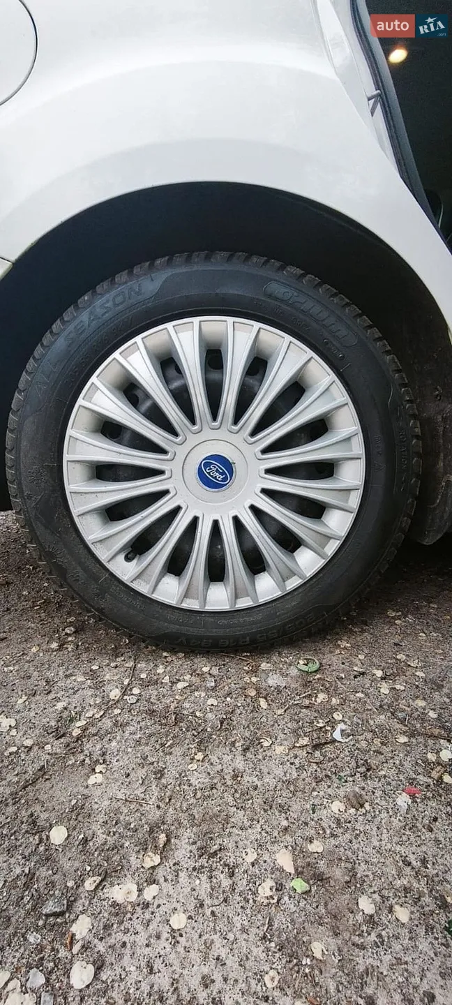 2012 Ford Focus - мініатюра 9