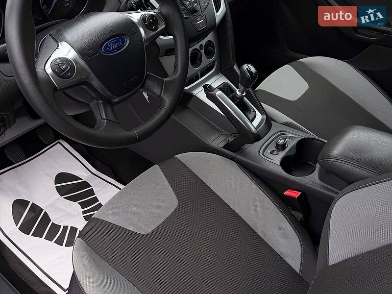 Универсал Ford Focus 2012 в Чернигове