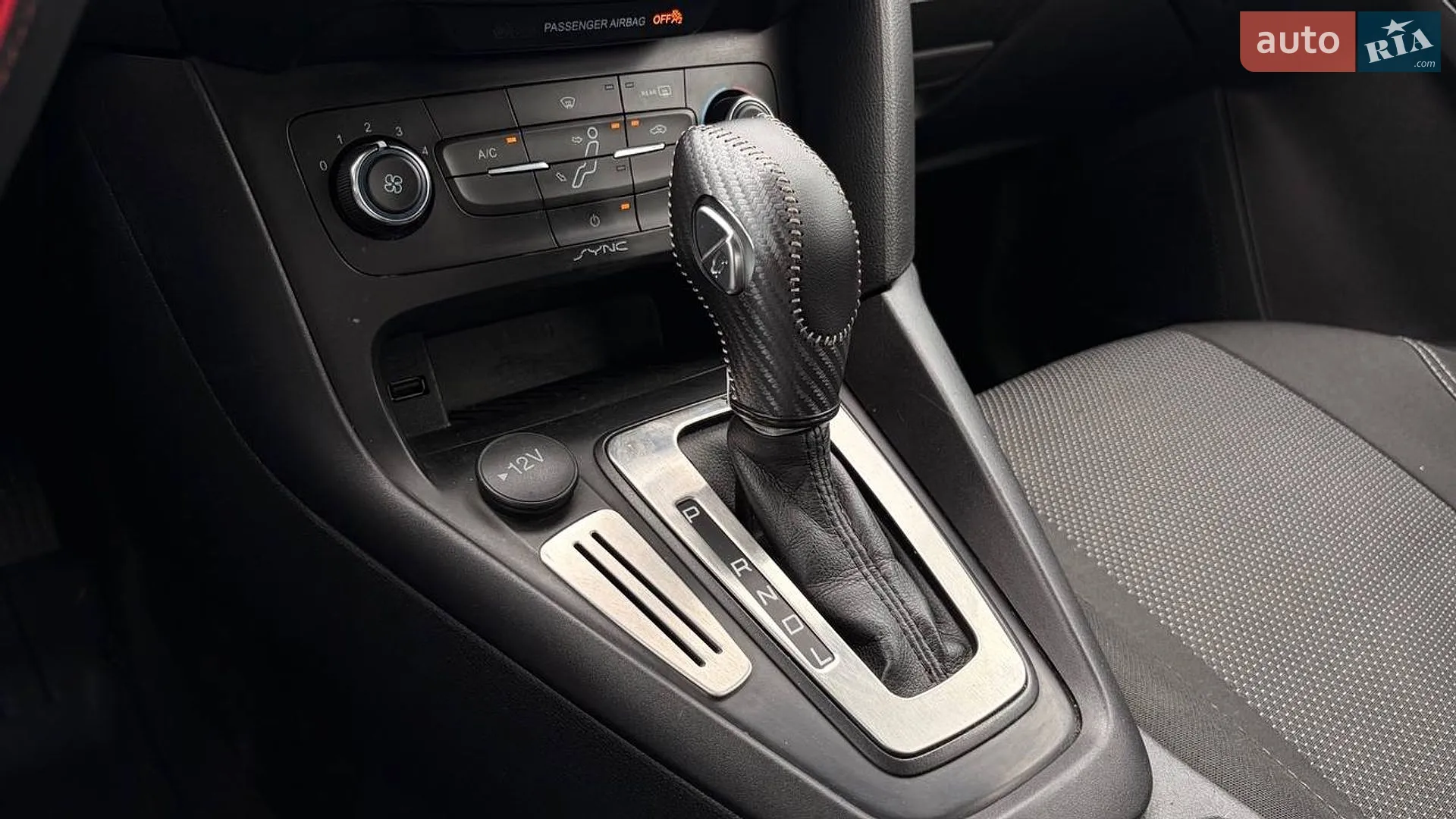 2018 Ford Focus - мініатюра 21