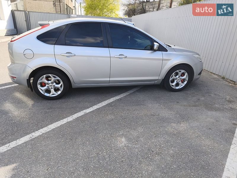 Хэтчбек Ford Focus 2009 в Кропивницком