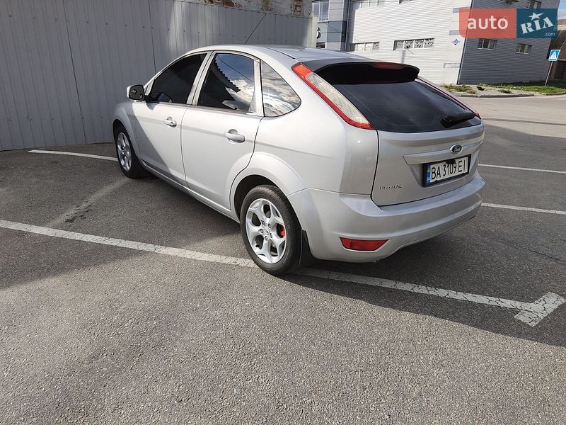 Хэтчбек Ford Focus 2009 в Кропивницком