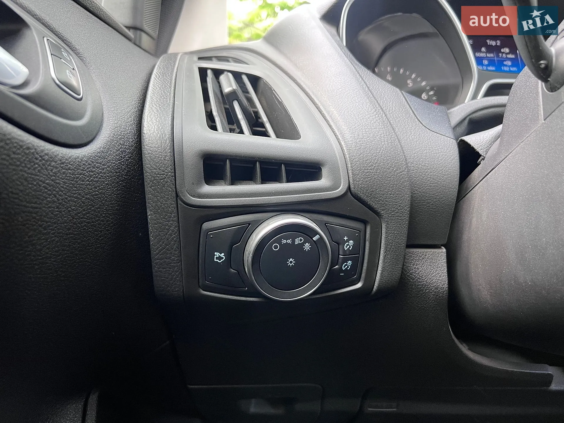 2015 Ford Focus - мініатюра 13
