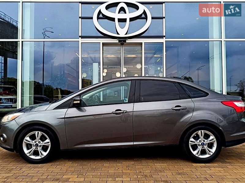 Седан Ford Focus 2013 в Киеве
