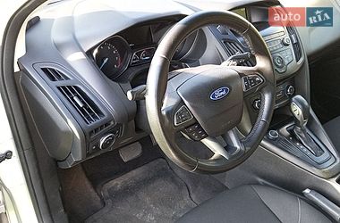 Хэтчбек Ford Focus 2017 в Киеве